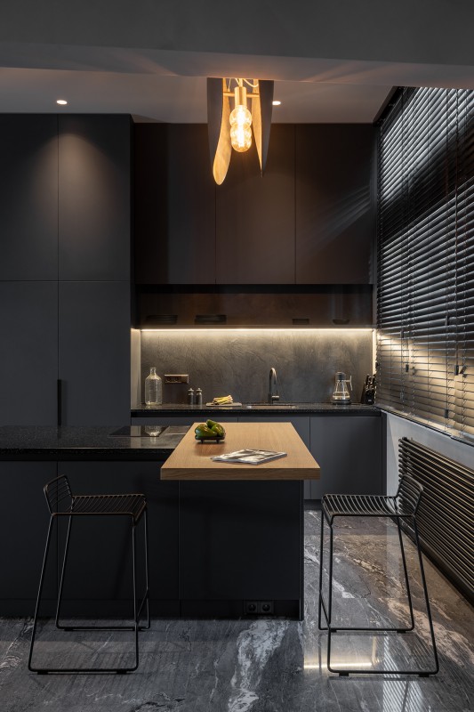 Двухуровневый пентхаус в стиле "брутализм" Двухуровневый пентхаус в стиле "брутализм"