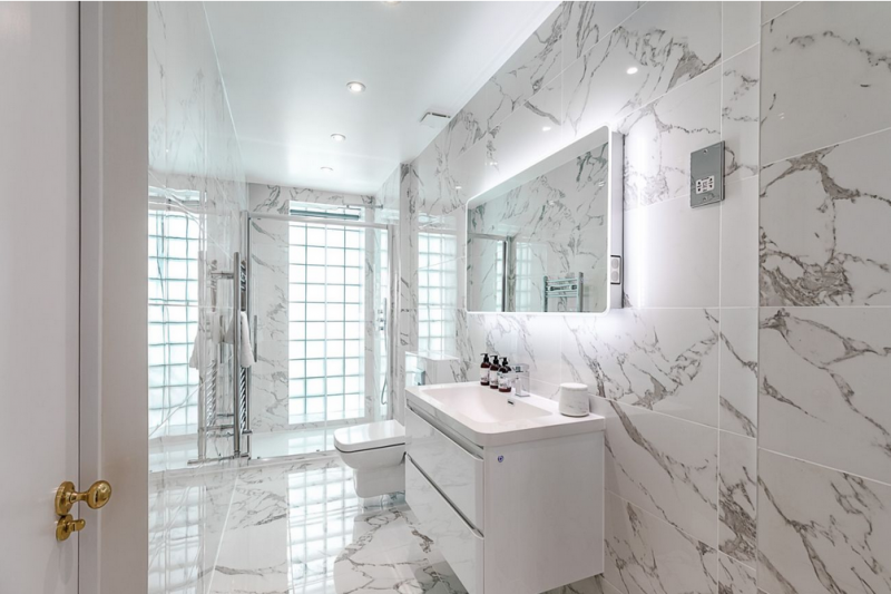 Интерьер квартиры в неоклассическом стиле Интерьер квартиры в неоклассическом стиле