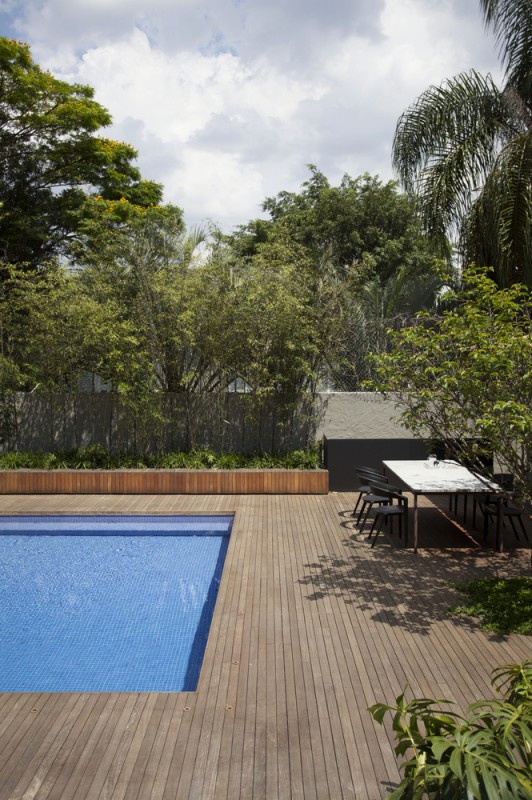 Интерьер с элементами индустриального стиля Интерьер с элементами индустриального стиля