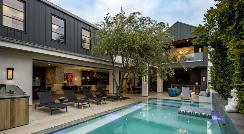 Фермерский дом, расположенный в Калифорнии