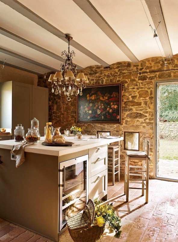 Отреставрированный фермерский дом XVI века в Ла Гарроча, провинция Жерона, Испания