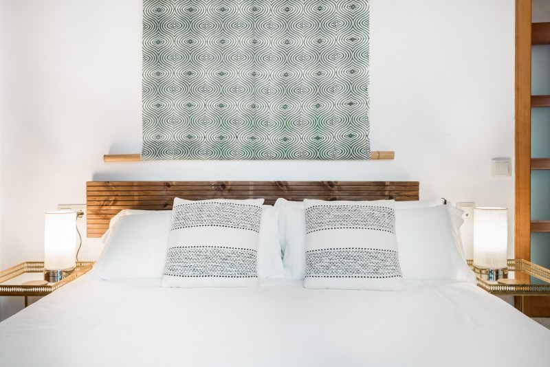 Светлые, изысканные апартаменты с террасой на крыше