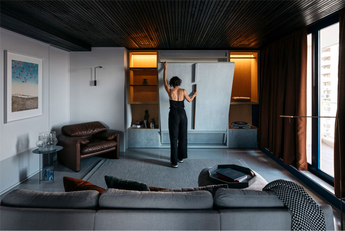 Темные оттенки в интерьере квартиры в Сиднее Темные оттенки в интерьере квартиры в Сиднее