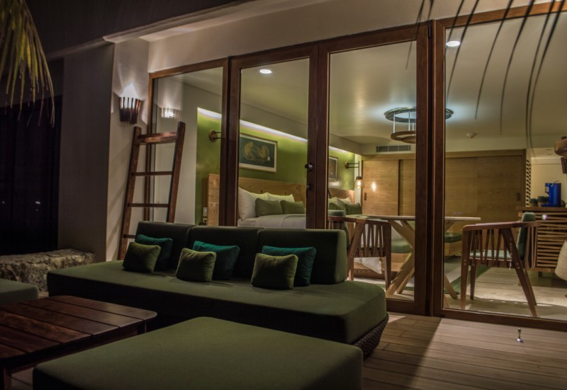 Мексиканские мотивы в интерьере отеля Presidente Intercontinental на курорте Косумель