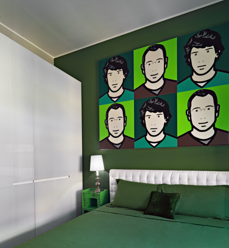 "50 оттенков фиолетового": дизайн квартиры ведущего телешоу