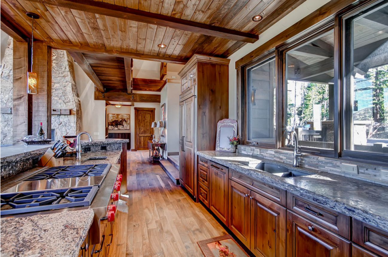 Шале "Лысая гора" в Брекенридже, Колорадо Шале "Лысая гора" в Брекенридже, Колорадо