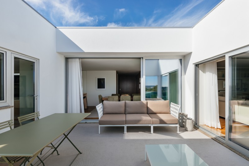 Апартаменты с внутренним двориком в городе Вила-ду-Конди, Португалия