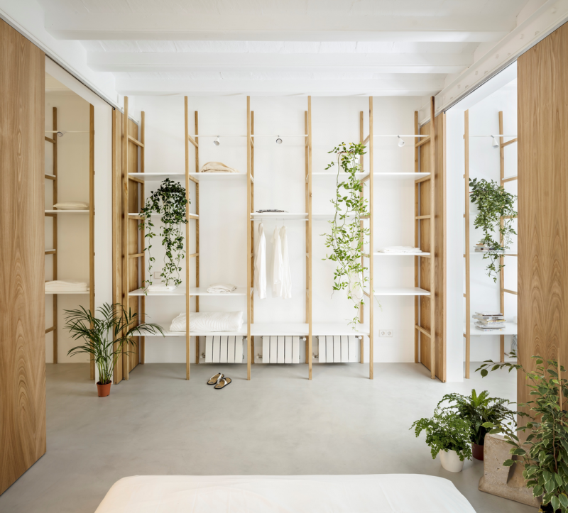 Преобразование квартиры 1880-х годов в два лофта, расположенных в районе Сан-Антонио в Барселоне Преобразование квартиры 1880-х годов в два лофта, расположенных в районе Сан-Антонио в Барселоне