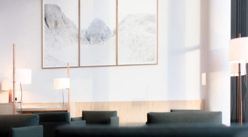 Минималистский отель Schgaguler, окруженный красотой Доломитовых Альп, Италия