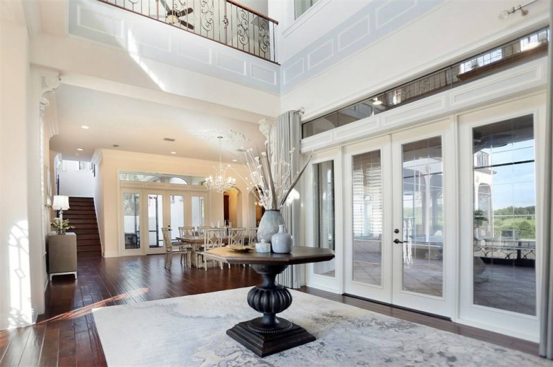 Роскошный особняк в Сорренто, штат Флорида Роскошный особняк в Сорренто, штат Флорида