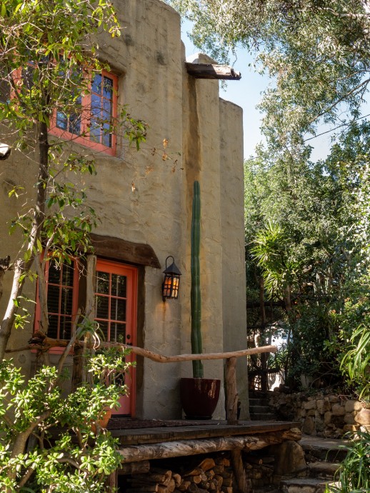 Дом художника-постановщика Гилле Миллса в Эхо-парке, Лос-Анджелес