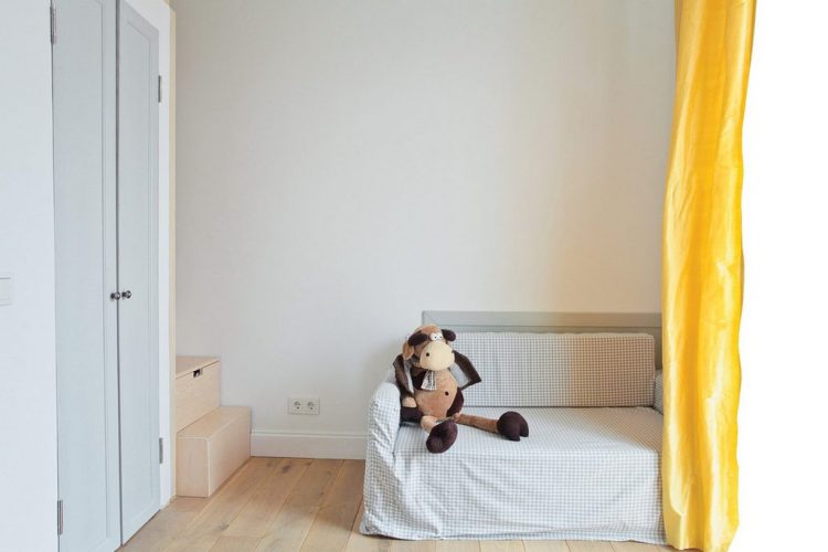 Трехкомнатные апартаменты со светлыми яркими элементами скандинавского стиля Трехкомнатные апартаменты со светлыми яркими элементами скандинавского стиля