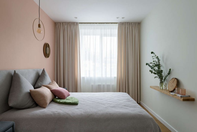 Уютный, мягкий, наполненной цветом интерьер