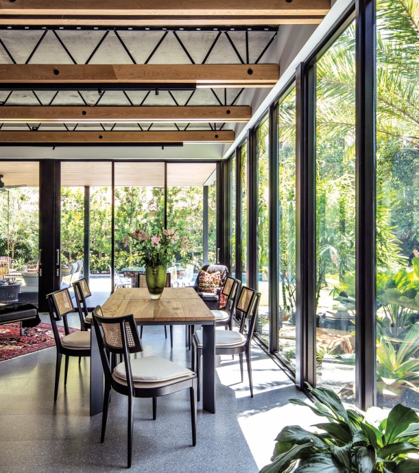 Дом дизайнера Беа Пилы и архитектора Карлоса Гонсалеса-Очоа в Майами