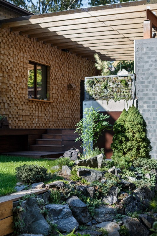 Комфортная терраса загородного дома