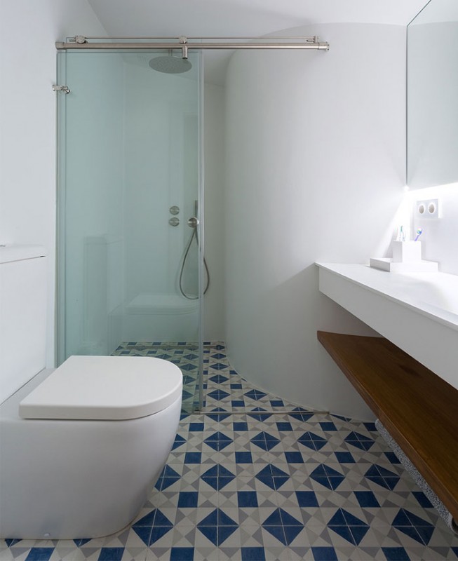 Интерьер минималистского лофта в Валенсии, Испания