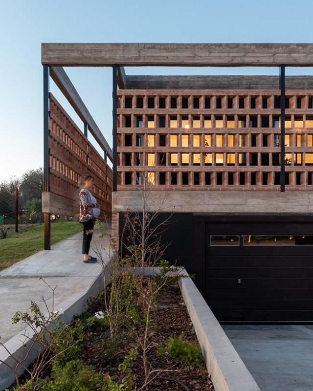 Оригинальный дом, расположенный в южной части Кордовы, Аргентина