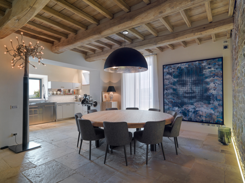 Частная резиденция в бывшем старинном монастыре