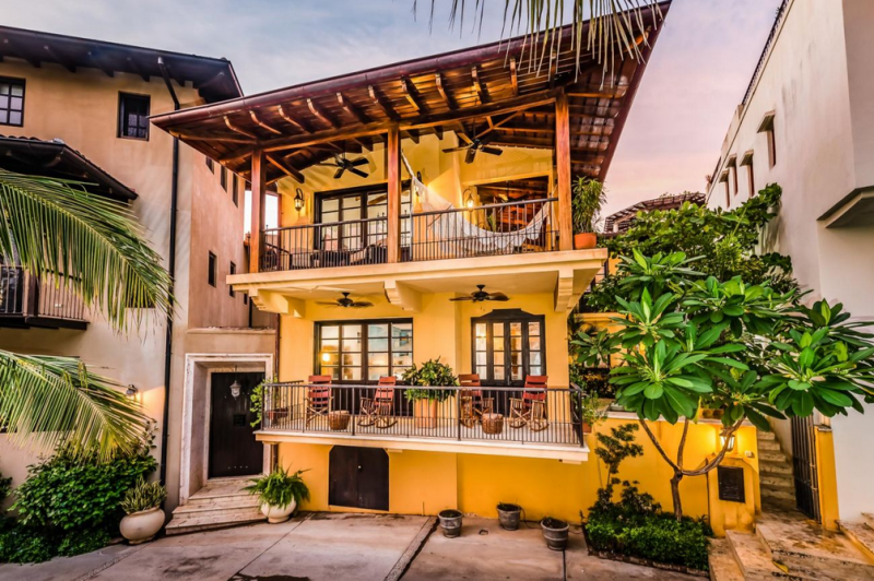 Средиземноморская вилла недалеко от Плайя Данта, Коста-Рика Средиземноморская вилла недалеко от Плайя Данта, Коста-Рика