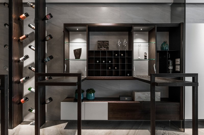 Контрастный интерьер Контрастный интерьер