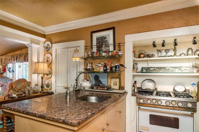 Поместье 1850 года постройки в Йорке, штат Мэн Поместье 1850 года постройки в Йорке, штат Мэн