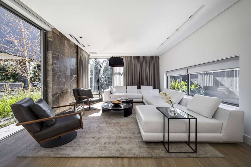 Современный двухэтажный дом, расположенный в Кейптауне, Южная Африка