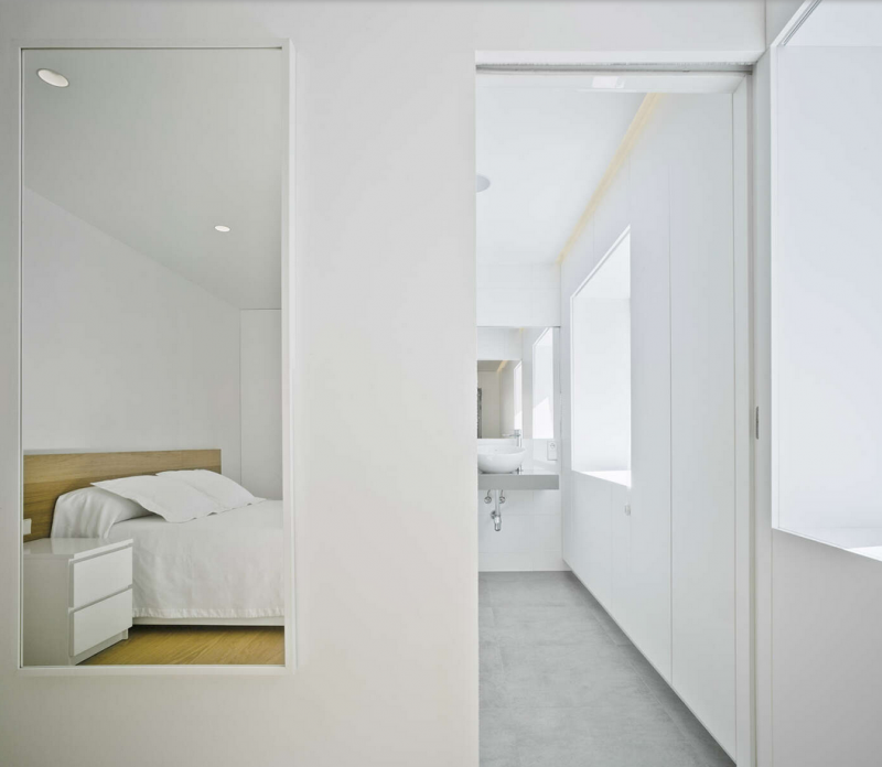 Светлые апартаменты для молодой семьи в Испании