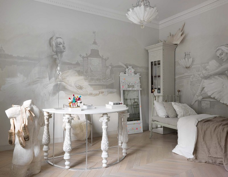 Сюрреализм и современный ампир