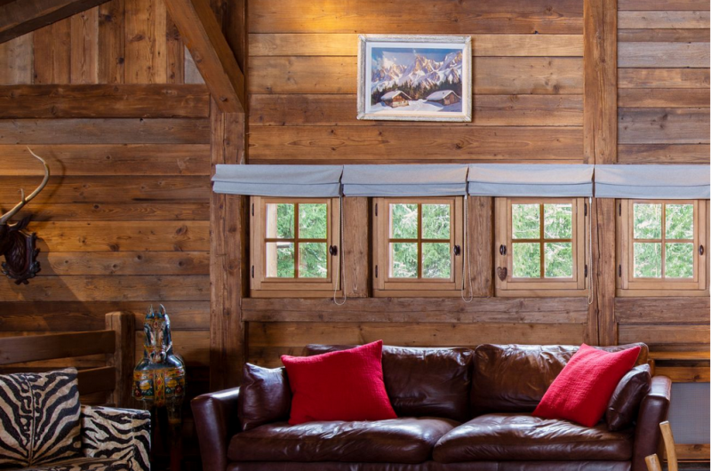 Деревенское шале недалеко от горнолыжного курорта Шамони-Монблан во Франции