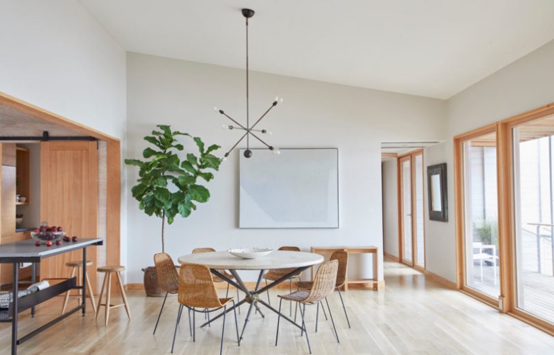 Дом на берегу озера в селе Тейлор, Миссисипи