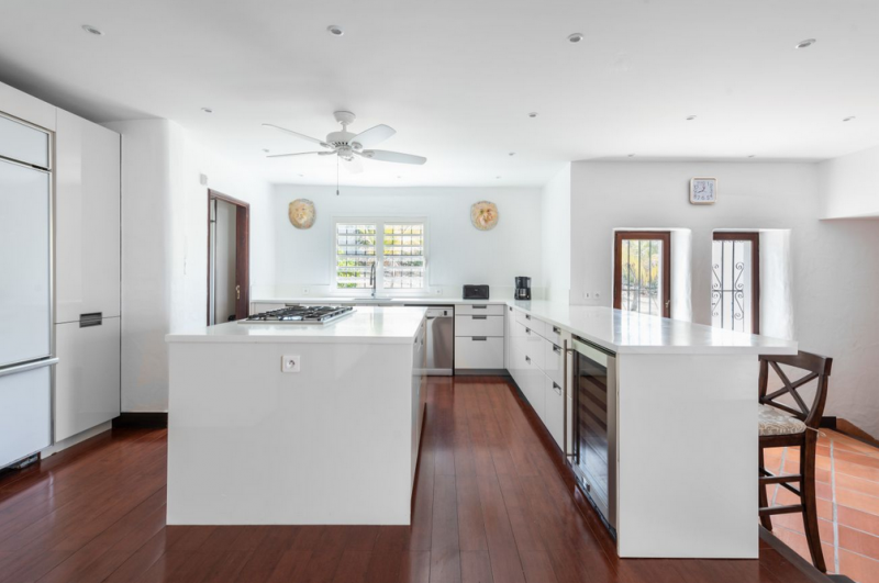 Испанская вилла в карибском стиле