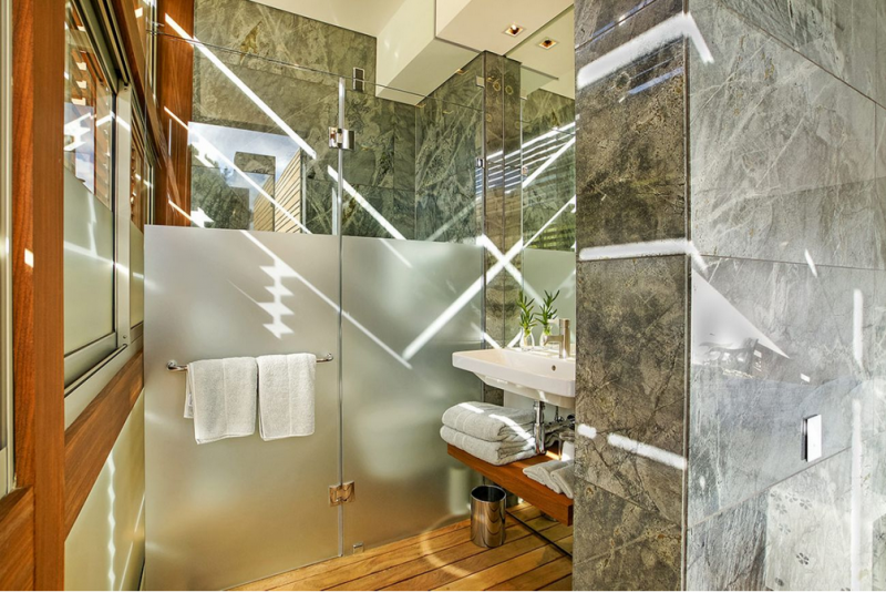 Тропический модернизм в Хаут-Бей, ЮАР Тропический модернизм в Хаут-Бей, ЮАР