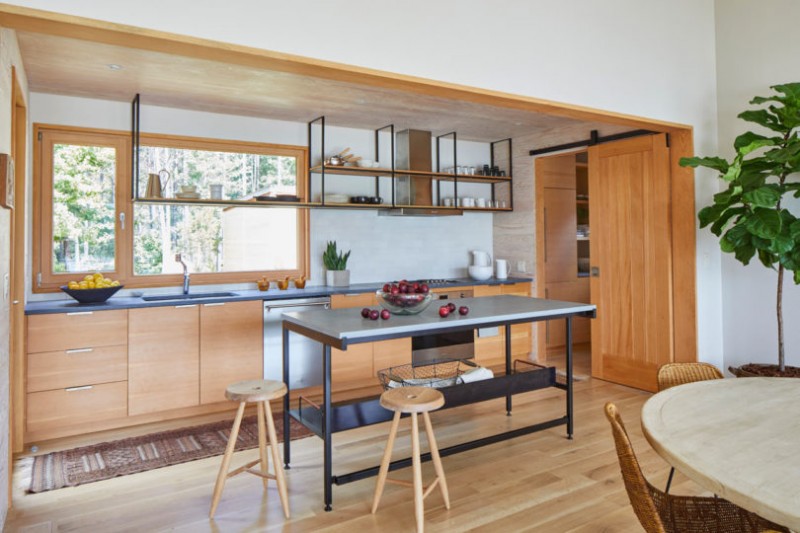 Дом на берегу озера в селе Тейлор, Миссисипи