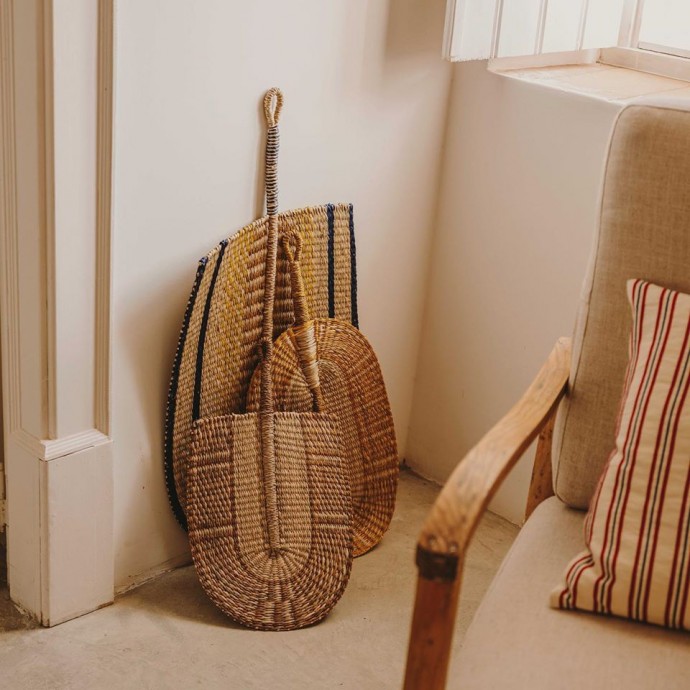 Интерьер с земляными и оттенками охры от дизайнеров Zara Home