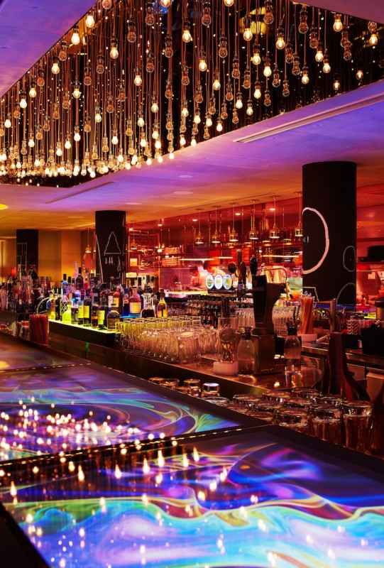 Отель M Social в Сингапуре