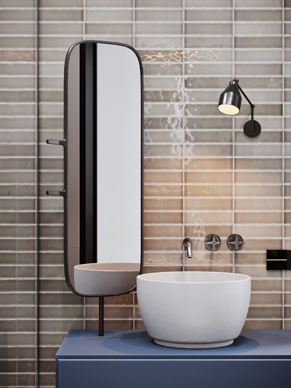 Строгий и роскошный интерьер двухуровневой квартиры Строгий и роскошный интерьер двухуровневой квартиры