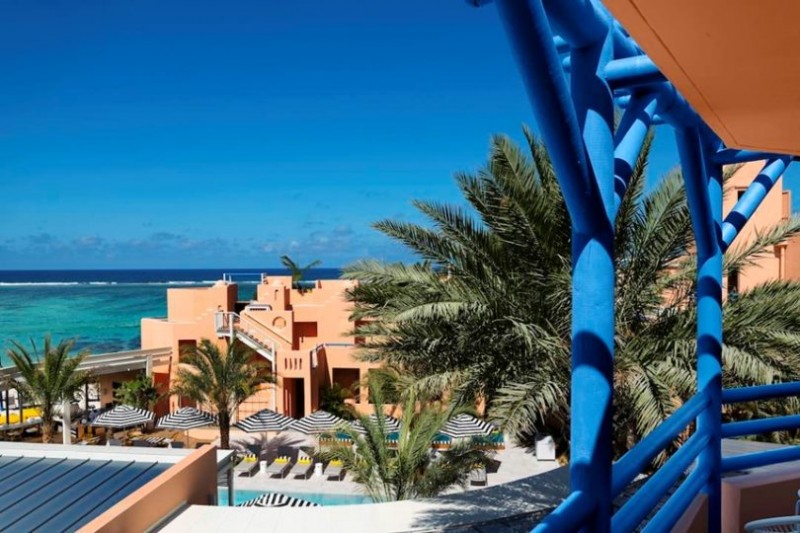 Красочный интерьер отеля SALT of Palmar 5* на Маврикии