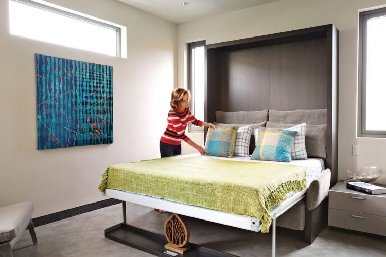 Скромный, экологичный приморский дом актера Брайана Крэнстона