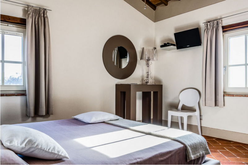 Традиционная вилла недалеко от Пизы, Италия Традиционная вилла недалеко от Пизы, Италия