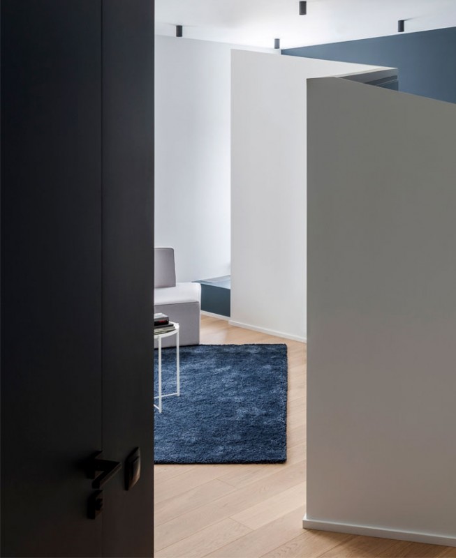 Нетрадиционное зонирование в небольшой квартире