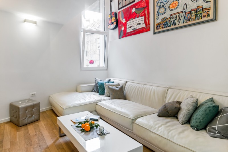 Яркий интерьер квартиры в городе Сплит, Хорватия Яркий интерьер квартиры в городе Сплит, Хорватия