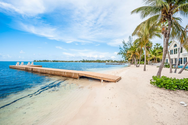 Пляжная вилла на Каймановых островах