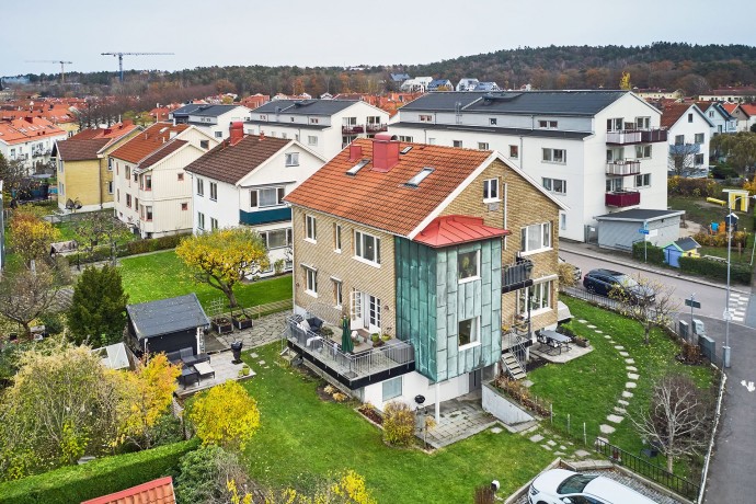 Квартира на первом этаже 2-хквартирного дома в Гётеборге, Швеция