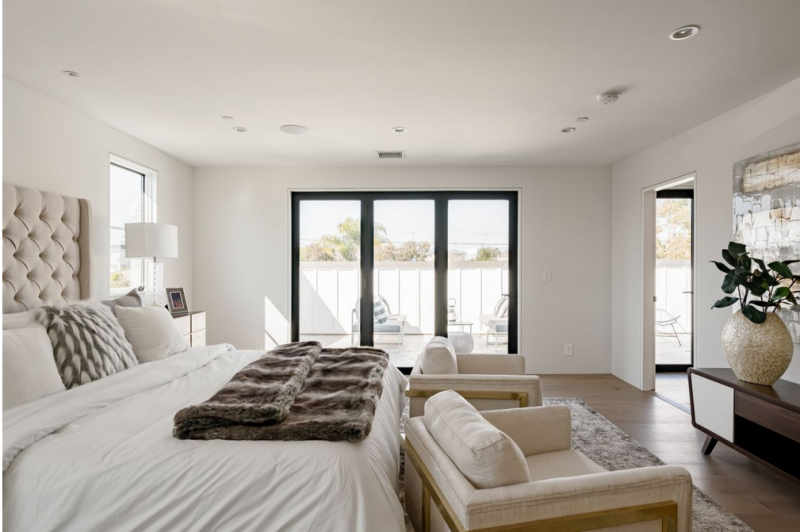 Интерьер мансардной квартиры в Лос-Анджелесе