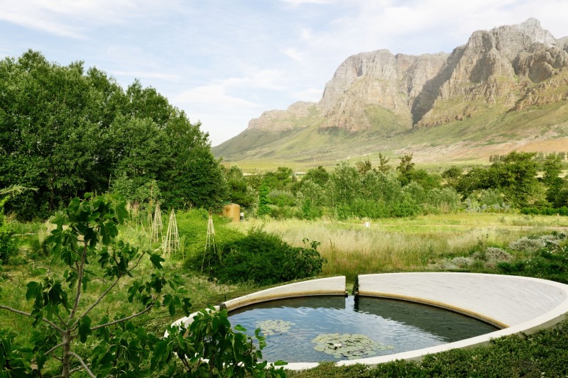 Интерьер современного сельского дома Интерьер современного сельского дома