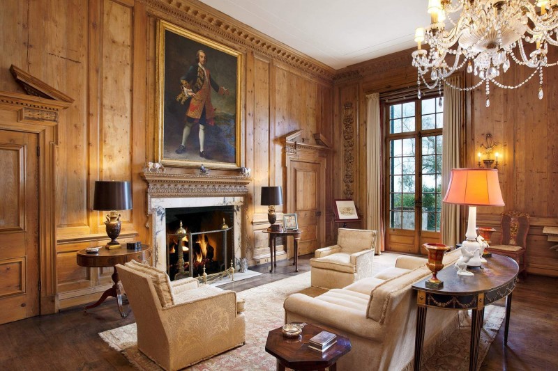 Обширная колониальная усадьба в Монтесито, Калифорния