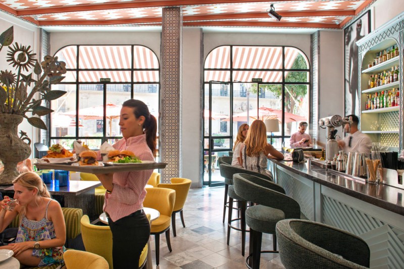 Отель Mamá в Пальма-де-Мальорка