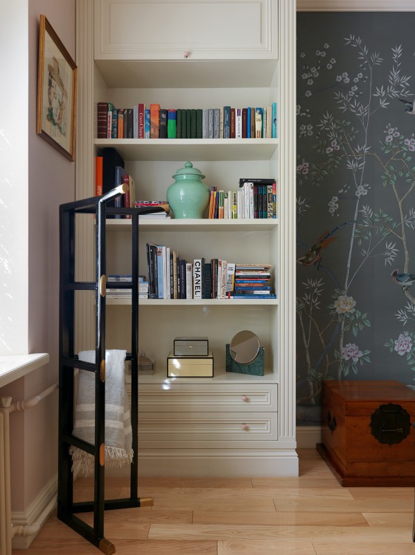 Светлые апартаменты в эклектическом стиле