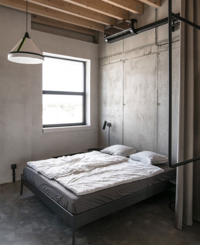 Вертикально ориентированный лофт, расположенный в промышленном здании