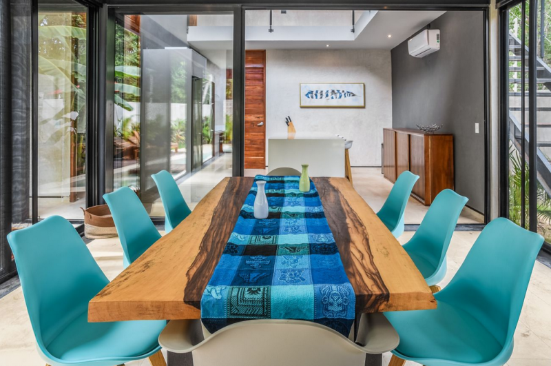 Вилла с современным и авангардным дизайном